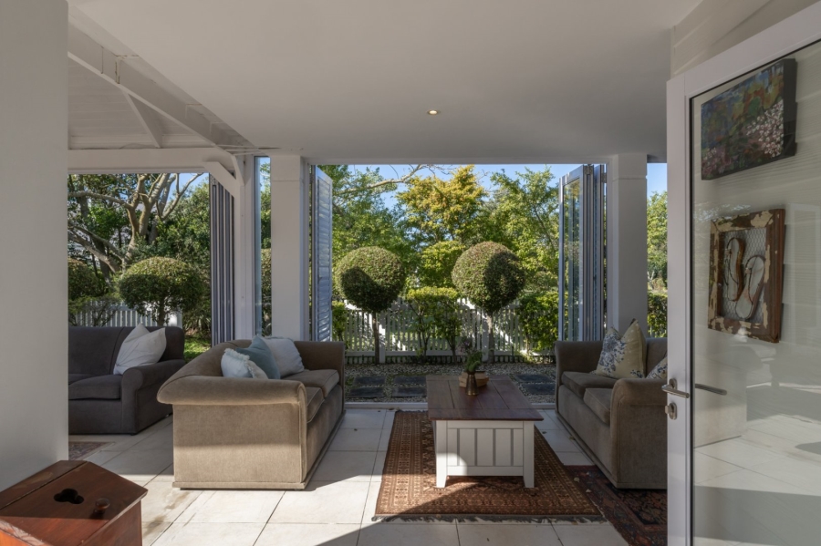 4 Bedroom Property for Sale in Thesen Islands Western Cape